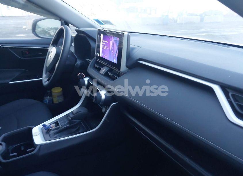 Photo 5 of 2024 Toyota Rav4 LE (VIN 2T3F1RFVXRW465134)