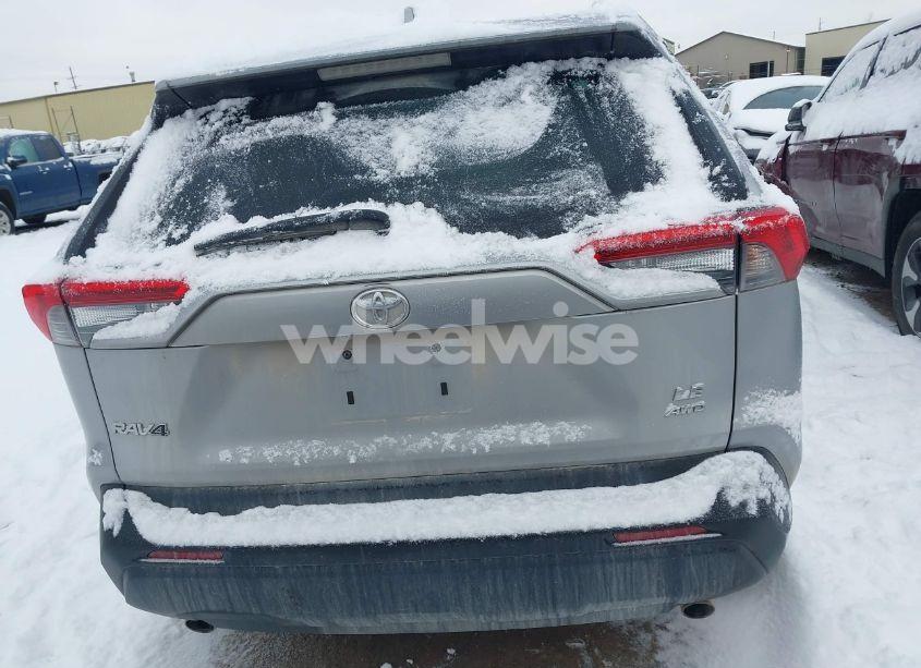 Photo 16 of 2021 Toyota Rav4 LE (VIN 2T3G1RFV0MW187261)