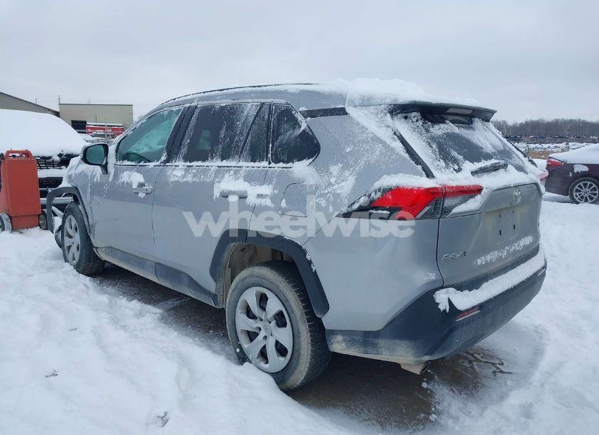 Photo 3 of 2021 Toyota Rav4 LE (VIN 2T3G1RFV0MW187261)