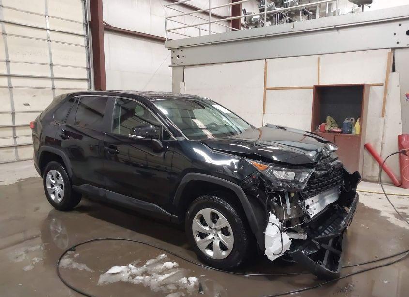 2022 Toyota Rav4 LE (VIN 2T3G1RFV0NC320040) main photo