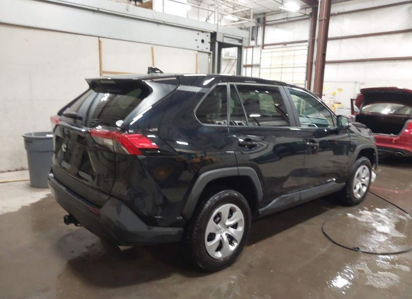 Photo 4 of 2022 Toyota Rav4 LE (VIN 2T3G1RFV0NC320040)