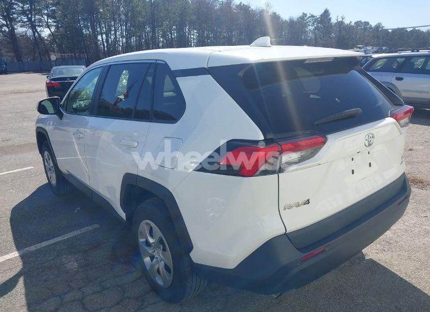 Photo 3 of 2022 Toyota Rav4 LE (VIN 2T3G1RFV0NW308484)