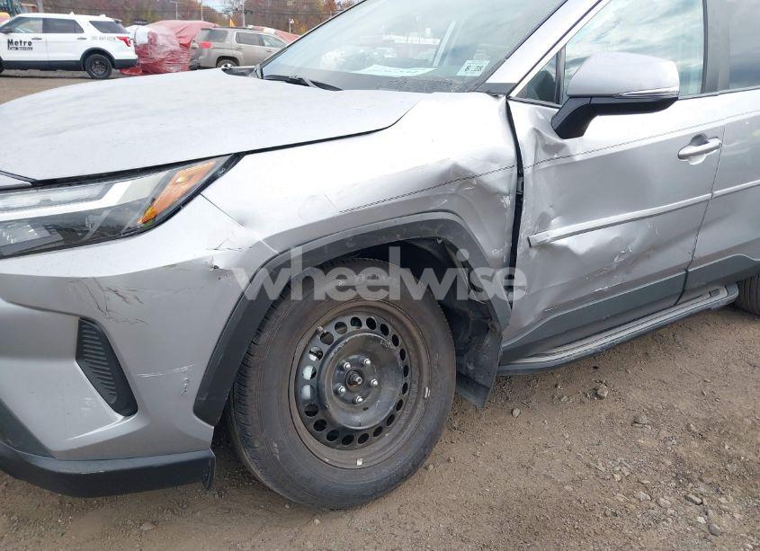 Photo 6 of 2023 Toyota Rav4 LE (VIN 2T3G1RFV0PC373310)