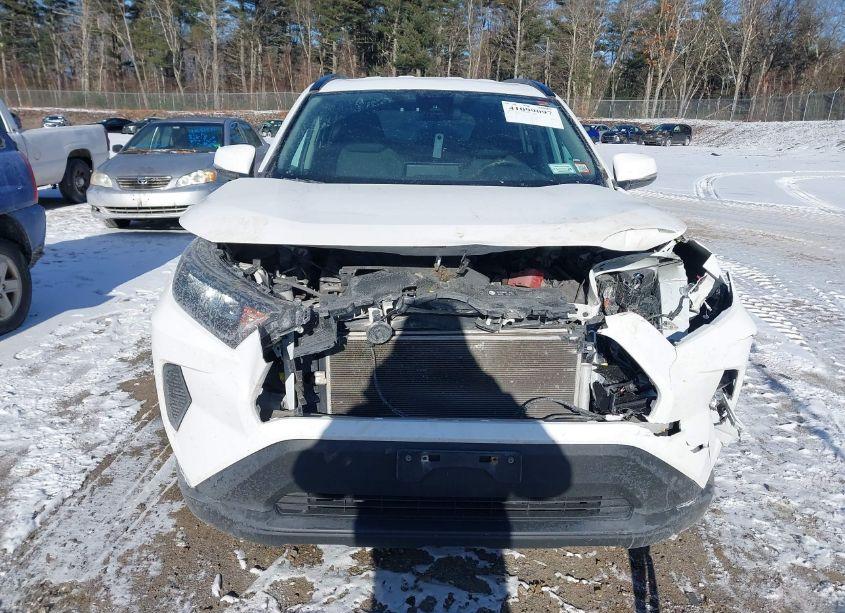 Photo 13 of 2020 Toyota Rav4 LE (VIN 2T3G1RFV1LW108470)