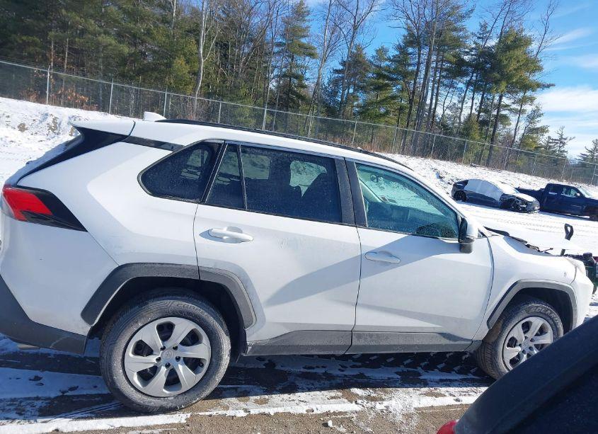 Photo 14 of 2020 Toyota Rav4 LE (VIN 2T3G1RFV1LW108470)