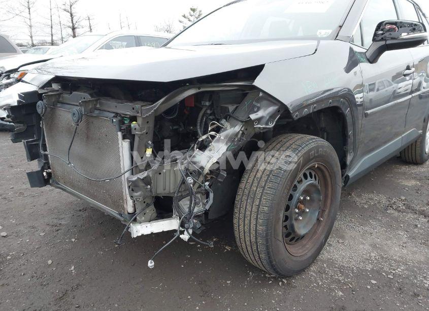 Photo 18 of 2020 Toyota Rav4 LE (VIN 2T3G1RFV1LW114348)