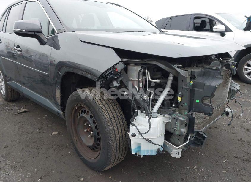 Photo 19 of 2020 Toyota Rav4 LE (VIN 2T3G1RFV1LW114348)
