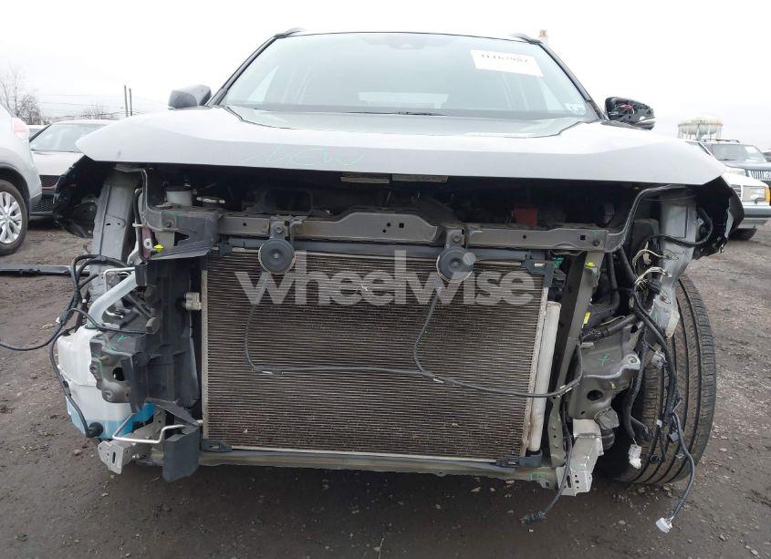Photo 6 of 2020 Toyota Rav4 LE (VIN 2T3G1RFV1LW114348)