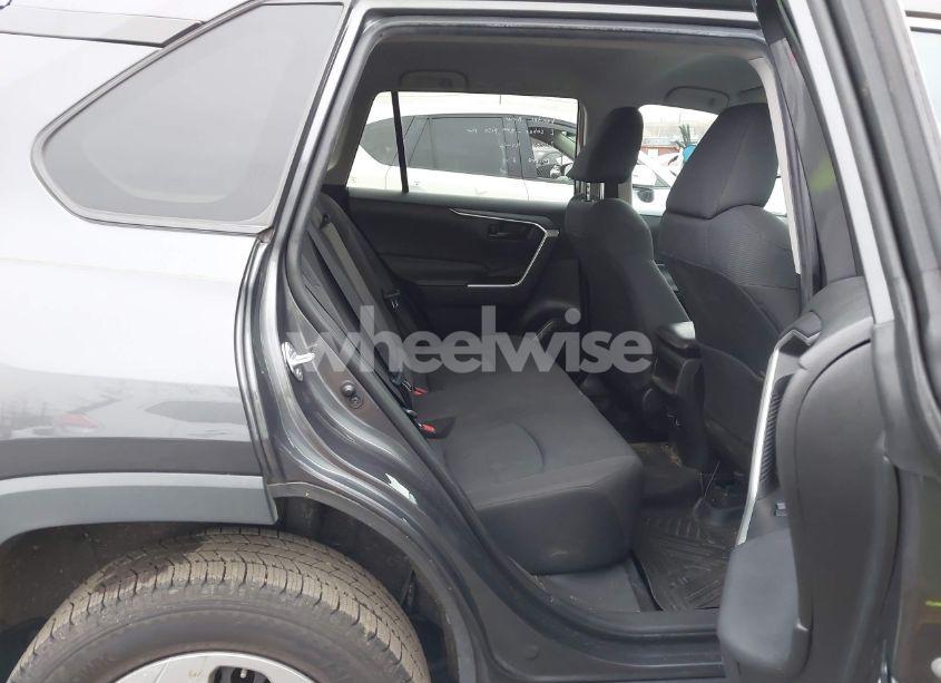 Photo 8 of 2020 Toyota Rav4 LE (VIN 2T3G1RFV1LW114348)