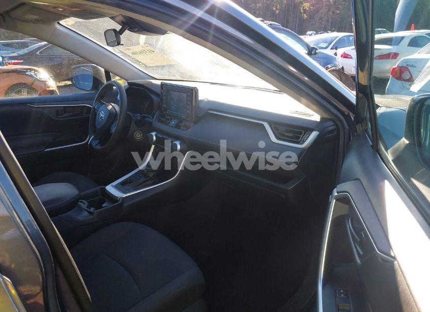 Photo 5 of 2021 Toyota Rav4 LE (VIN 2T3G1RFV1MC184175)