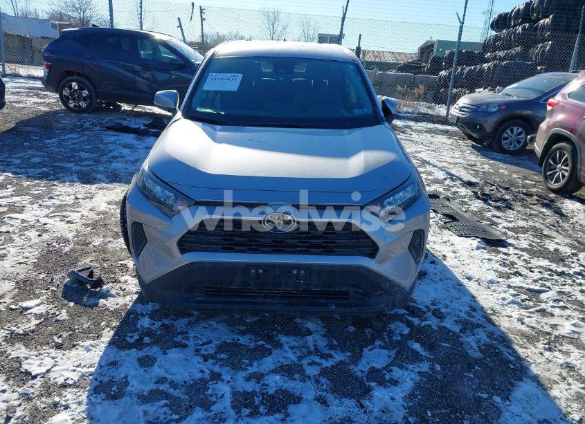 Photo 12 of 2022 Toyota Rav4 LE (VIN 2T3G1RFV1NC286612)