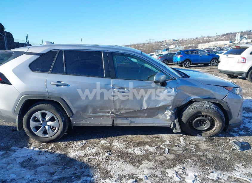 Photo 13 of 2022 Toyota Rav4 LE (VIN 2T3G1RFV1NC286612)