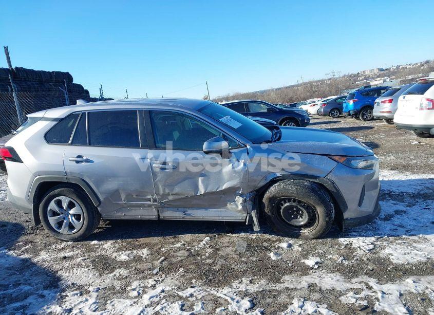 Photo 6 of 2022 Toyota Rav4 LE (VIN 2T3G1RFV1NC286612)