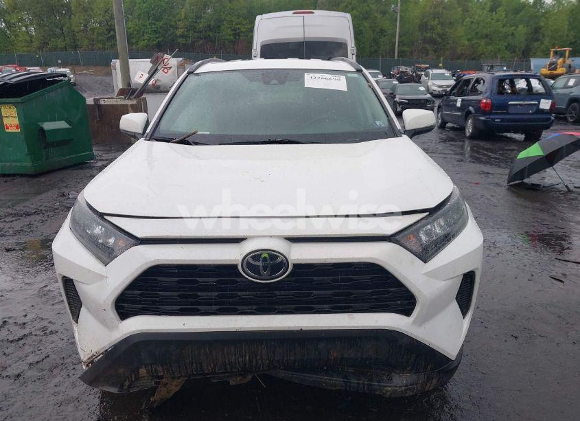Photo 12 of 2019 Toyota Rav4 LE (VIN 2T3G1RFV2KC017563)