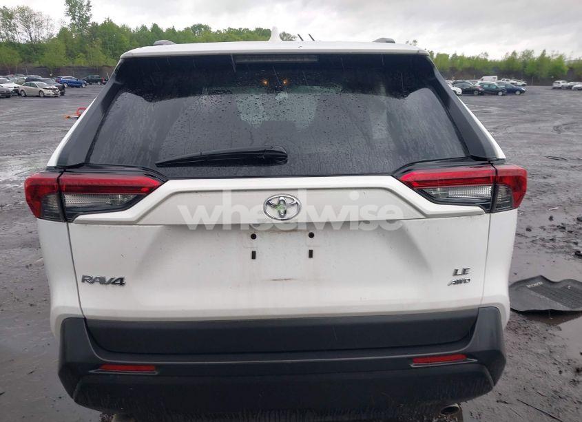 Photo 16 of 2019 Toyota Rav4 LE (VIN 2T3G1RFV2KC017563)