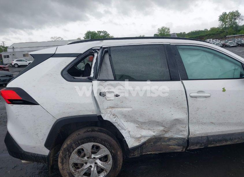 Photo 6 of 2019 Toyota Rav4 LE (VIN 2T3G1RFV2KC017563)