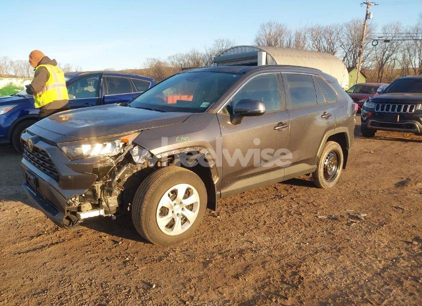 Photo 2 of 2020 Toyota Rav4 LE (VIN 2T3G1RFV2LC080244)