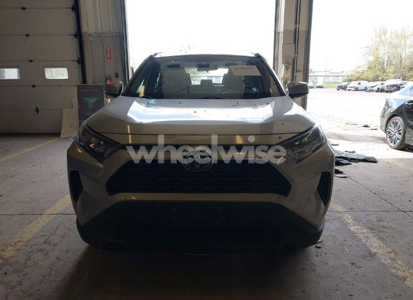 Photo 13 of 2020 Toyota Rav4 LE (VIN 2T3G1RFV2LW091792)