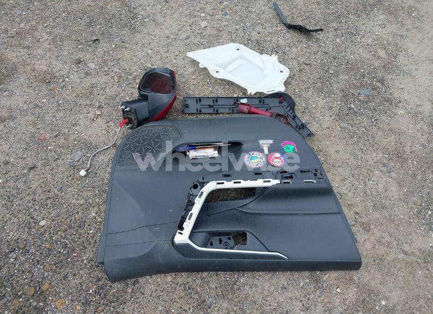 Photo 12 of 2019 Toyota Rav4 LE (VIN 2T3G1RFV3KW022401)