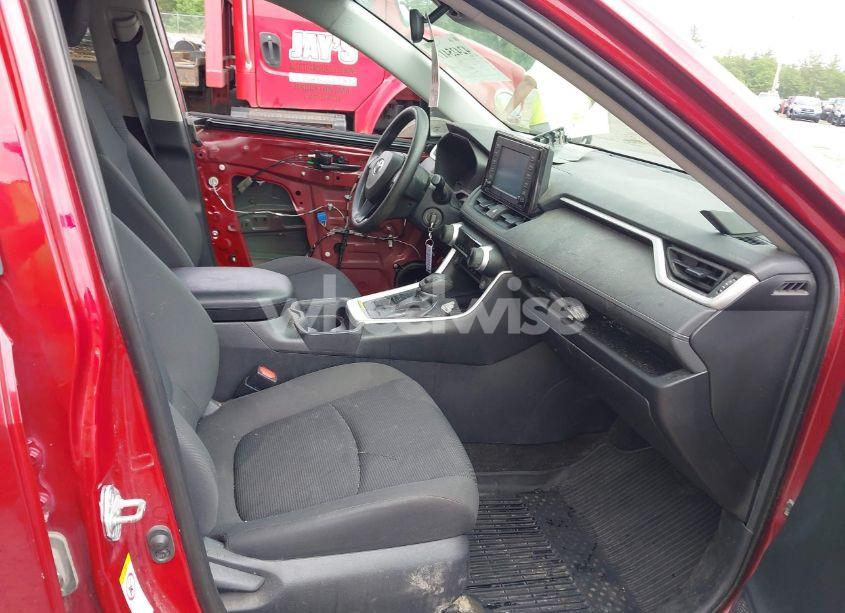 Photo 5 of 2019 Toyota Rav4 LE (VIN 2T3G1RFV3KW022401)