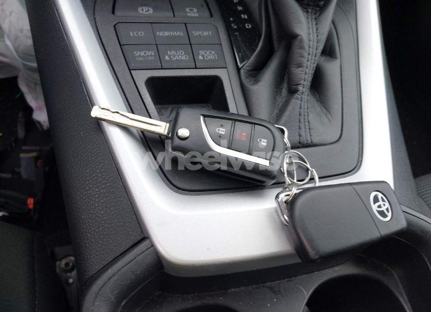 Photo 11 of 2021 Toyota Rav4 LE (VIN 2T3G1RFV3MC190589)