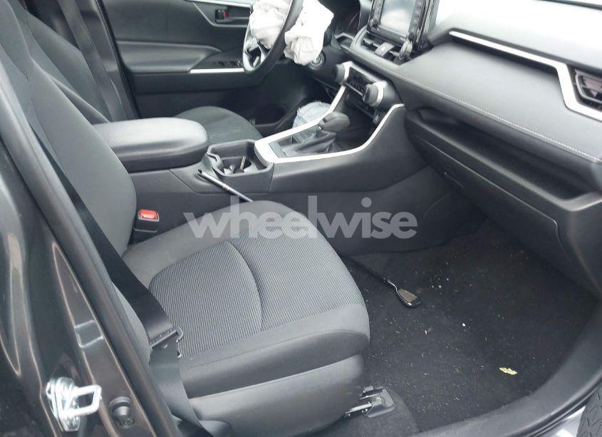 Photo 5 of 2021 Toyota Rav4 LE (VIN 2T3G1RFV3MC190589)