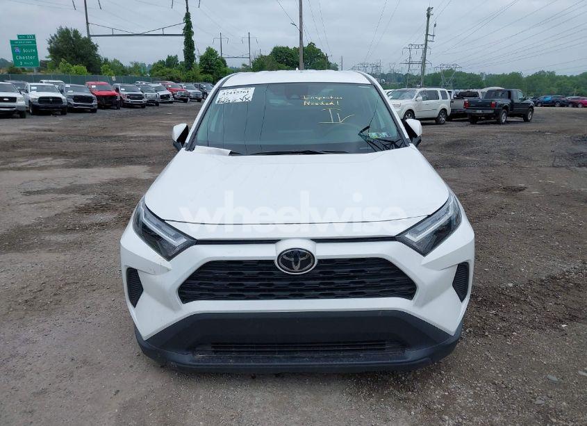 Photo 13 of 2024 Toyota Rav4 LE (VIN 2T3G1RFV3RC463800)