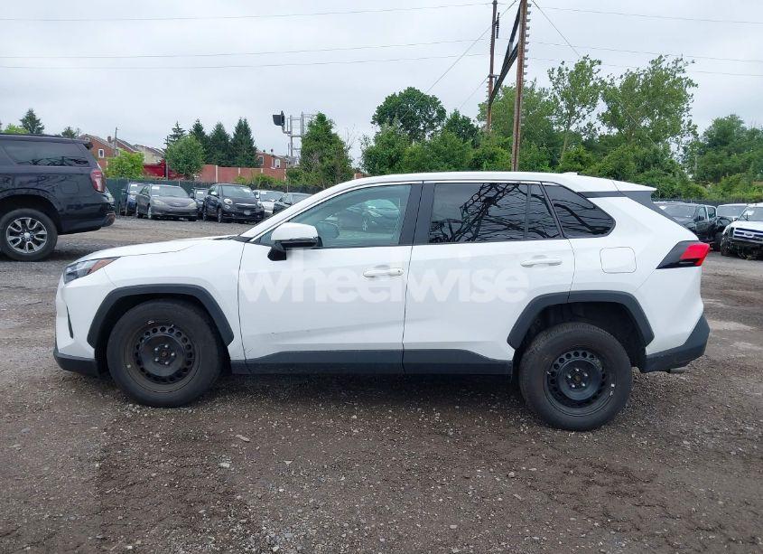 Photo 15 of 2024 Toyota Rav4 LE (VIN 2T3G1RFV3RC463800)