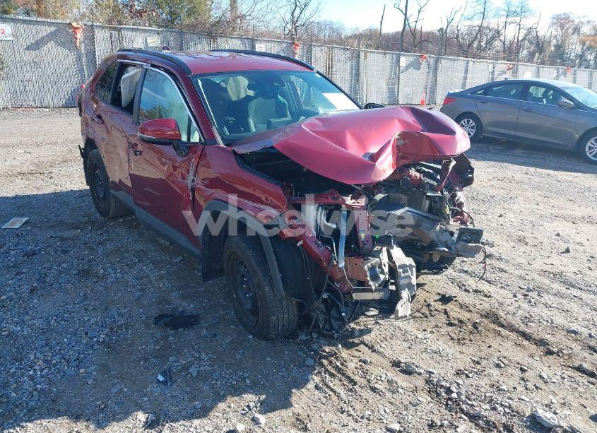 2019 Toyota Rav4 LE (VIN 2T3G1RFV4KW041099) main photo