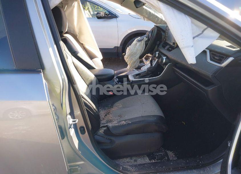 Photo 5 of 2020 Toyota Rav4 LE (VIN 2T3G1RFV4LC138077)