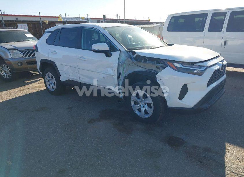 2024 Toyota Rav4 LE (VIN 2T3G1RFV4RW467031) main photo