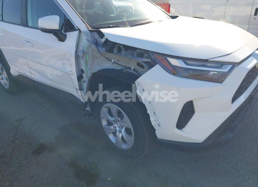 Photo 6 of 2024 Toyota Rav4 LE (VIN 2T3G1RFV4RW467031)