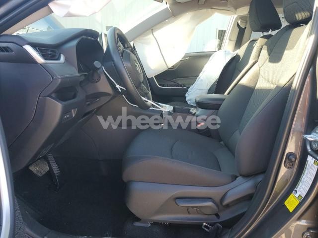 Photo 2 of 2025 TOYOTA RAV4 LE (VIN 2T3G1RFV4SC540342)