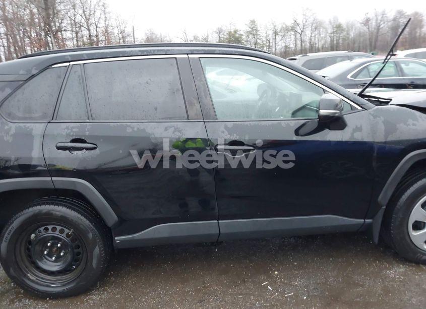 Photo 14 of 2019 Toyota Rav4 LE (VIN 2T3G1RFV5KW049079)