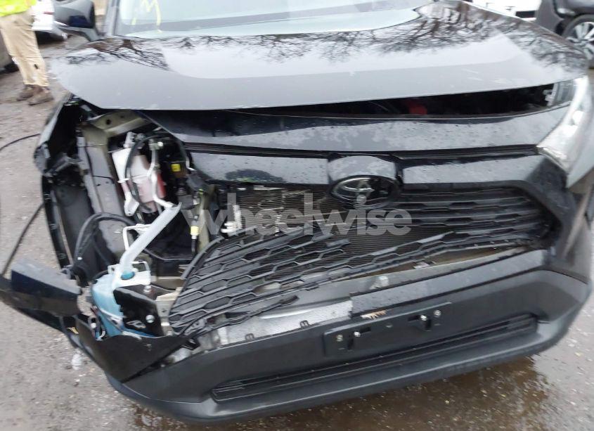 Photo 6 of 2019 Toyota Rav4 LE (VIN 2T3G1RFV5KW049079)