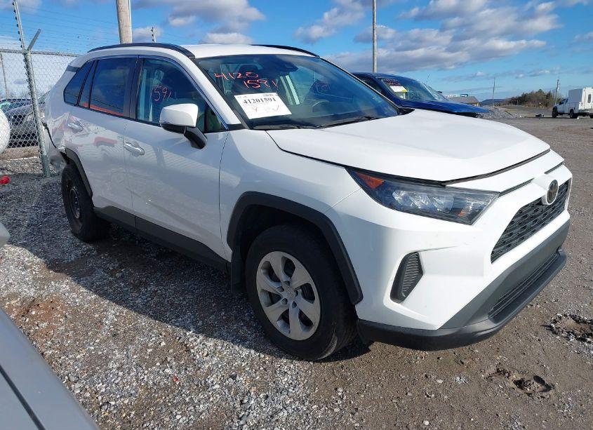 2021 Toyota Rav4 LE (VIN 2T3G1RFV5MC166777) main photo