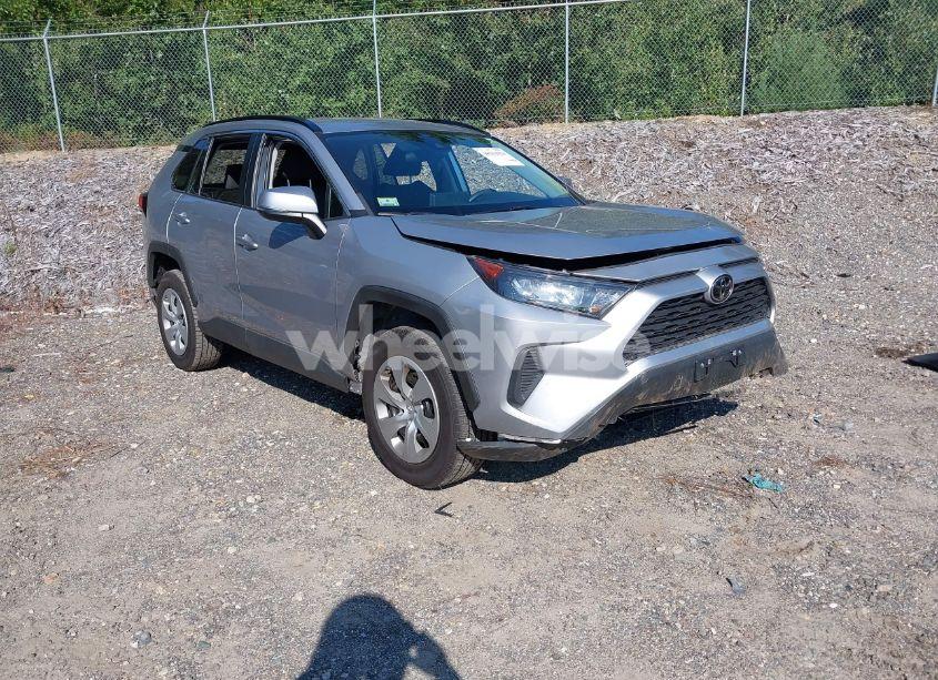 2021 Toyota Rav4 LE (VIN 2T3G1RFV5MC193297) main photo