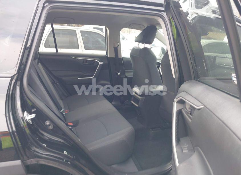 Photo 8 of 2021 Toyota Rav4 LE (VIN 2T3G1RFV5MC228663)