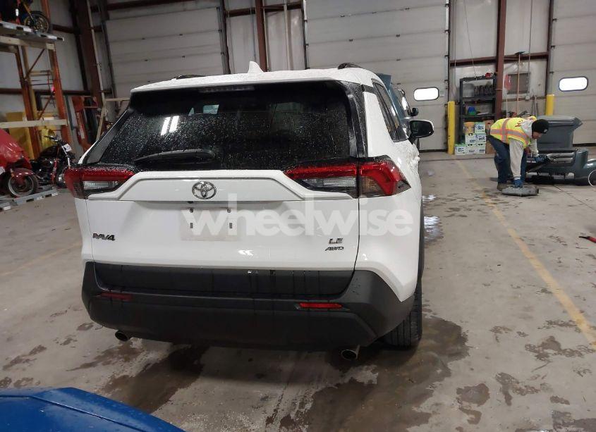 Photo 16 of 2021 Toyota Rav4 LE (VIN 2T3G1RFV5MC237556)