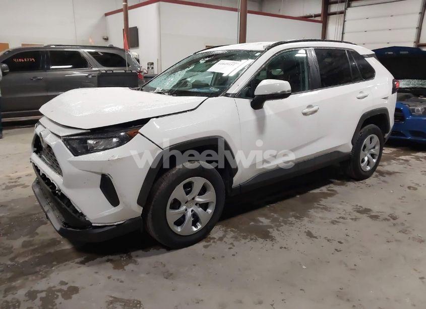 Photo 2 of 2021 Toyota Rav4 LE (VIN 2T3G1RFV5MC237556)