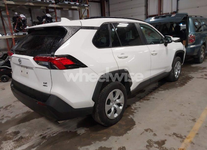 Photo 4 of 2021 Toyota Rav4 LE (VIN 2T3G1RFV5MC237556)