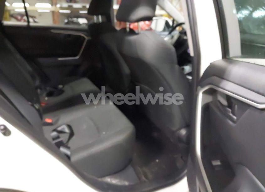 Photo 8 of 2021 Toyota Rav4 LE (VIN 2T3G1RFV5MC237556)