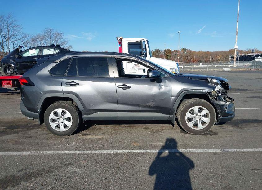 Photo 13 of 2019 Toyota Rav4 LE (VIN 2T3G1RFV6KC044636)