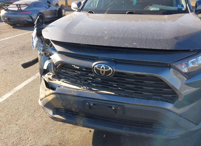 Photo 6 of 2019 Toyota Rav4 LE (VIN 2T3G1RFV6KC044636)