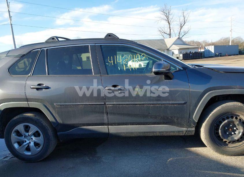 Photo 14 of 2019 Toyota Rav4 LE (VIN 2T3G1RFV6KW003003)