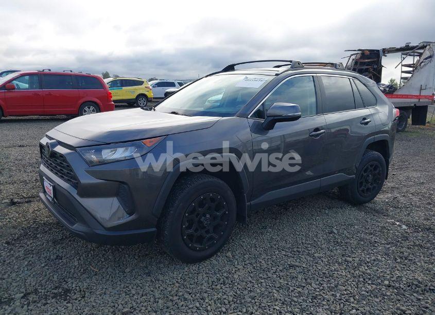 Photo 2 of 2020 Toyota Rav4 LE (VIN 2T3G1RFV6LW099846)