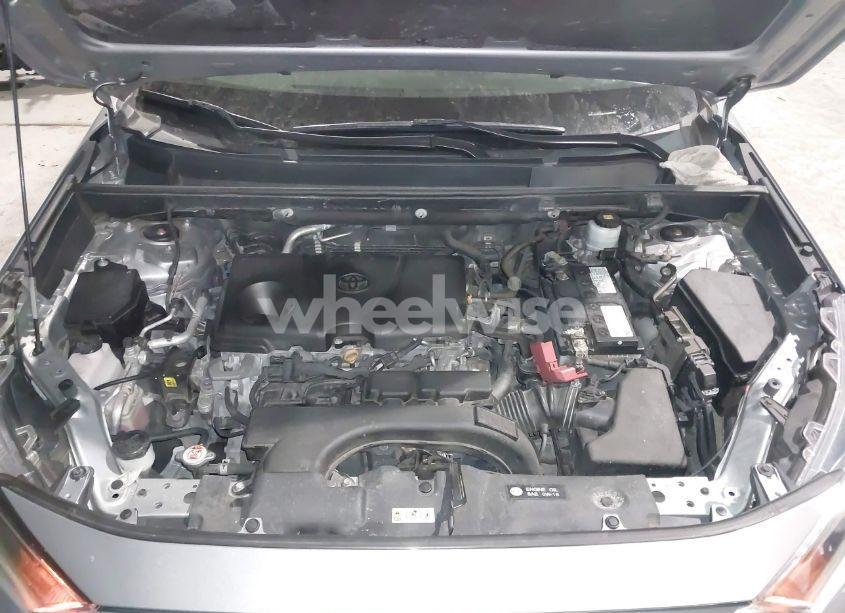 Photo 10 of 2020 Toyota Rav4 LE (VIN 2T3G1RFV6LW128102)