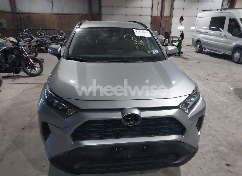 Photo 12 of 2020 Toyota Rav4 LE (VIN 2T3G1RFV6LW128102)