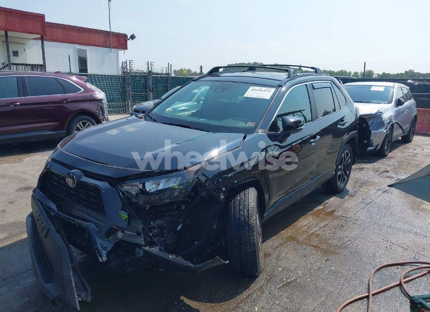 Photo 2 of 2021 Toyota Rav4 LE (VIN 2T3G1RFV6MC250557)