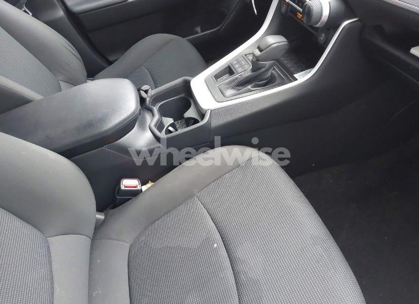 Photo 5 of 2021 Toyota Rav4 LE (VIN 2T3G1RFV6MW224779)